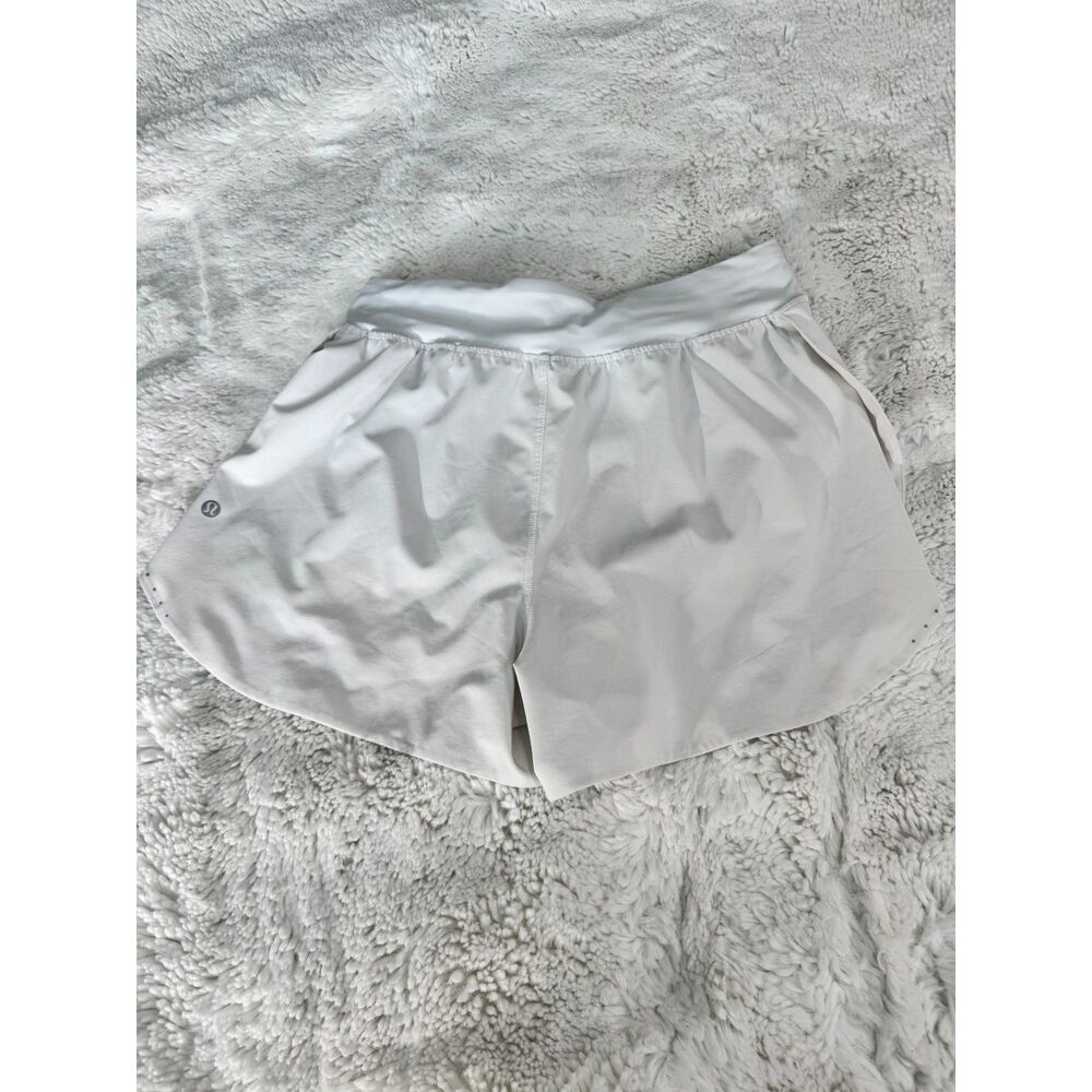 lululemon Fast & Free Reflective 3" Shorts White Size 6 Running Athletic